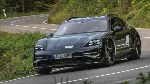 Porsche Taycan Cross Turismo